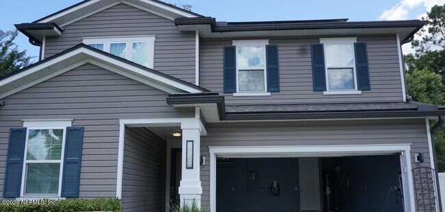 property at 2269 Lincoln Sendero Trail