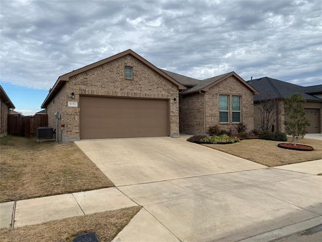 1037 Madelia Ave in Fort Worth, TX - Building Photo