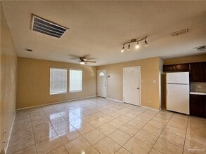 6202 S Rivera St in Pharr, TX - Building Photo - Building Photo