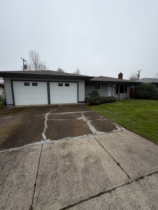 1410 SE 27th Ave in Albany, OR - Building Photo - Building Photo