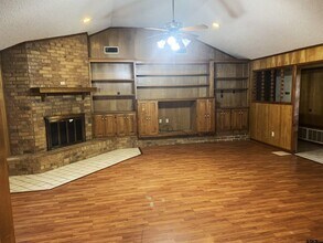 23077 3 Points Dr in Frankston, TX - Building Photo - Building Photo