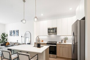 Sylvan Woods Evesham in Evesham, NJ - Building Photo