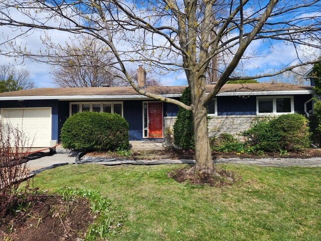 property at 73 Queensline Dr