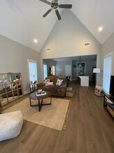 1283 Burrow Cir in Opelika, AL - Building Photo - Building Photo