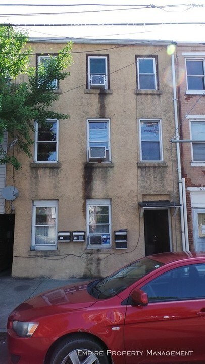 611 N Front St-Unit -#3 in Allentown, PA - Building Photo