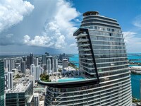 300 Biscayne Boulevard Way, Unit 2807 in Miami, FL - Foto de edificio - Building Photo