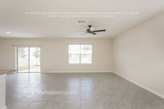 2465 Moon Shadow Rd in New Port Richey, FL - Building Photo - Building Photo