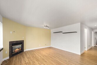 150 Melrose Ave E in Seattle, WA - Building Photo - Building Photo