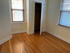 192 Kearny Ave in Kearny, NJ - Building Photo - Building Photo