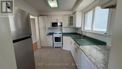 109 Goulding Ave in Toronto, ON - Building Photo - Building Photo