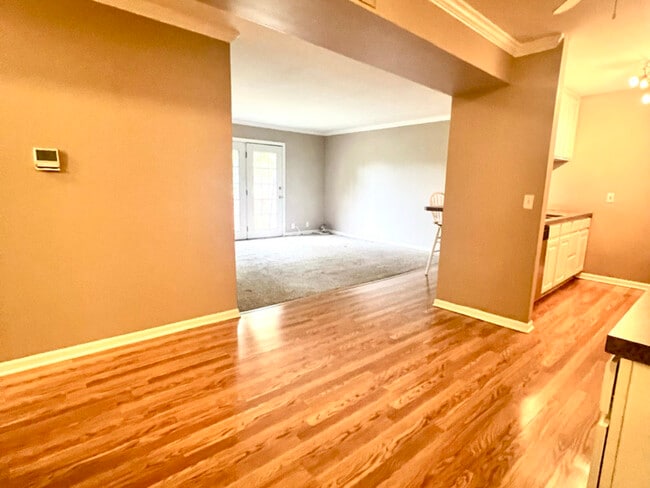 property at 1980 Selmarten Rd