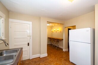 201 Koch Ave in Ann Arbor, MI - Building Photo - Building Photo