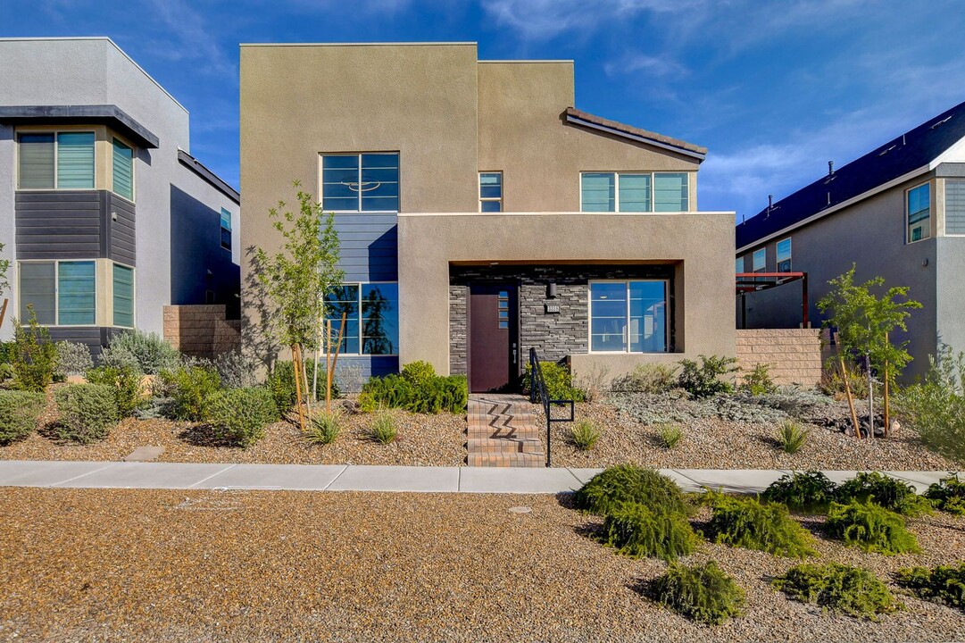 3328 Via Altamira in Henderson, NV - Building Photo