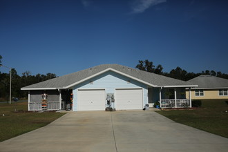 Nature Walk in Crystal River, FL - Building Photo - Building Photo