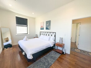 Halston Flats in Newark, NJ - Foto de edificio - Building Photo