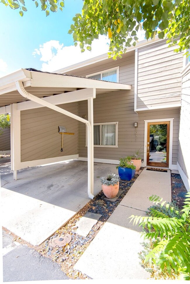 2937 Eagle Way in Boulder, CO - Building Photo - Building Photo