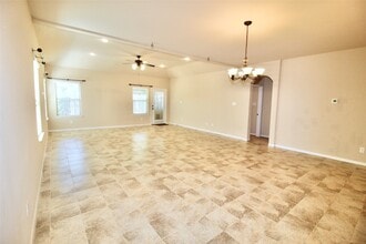 1916 Acaciawood Way in Houston, TX - Building Photo - Building Photo