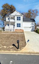 1372 Robins Nest Drive in Asheboro, NC - Building Photo