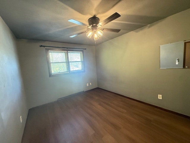 1033 Evans St in Neenah, WI - Building Photo - Building Photo