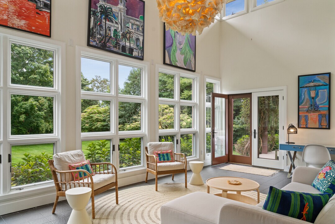 175 Ruggles Ave in Newport, RI - Building Photo