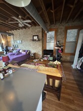 1319 W Erie St, Unit 1F in Chicago, IL - Foto de edificio - Building Photo