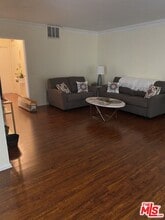 1018 S Wooster St in Los Angeles, CA - Building Photo - Building Photo