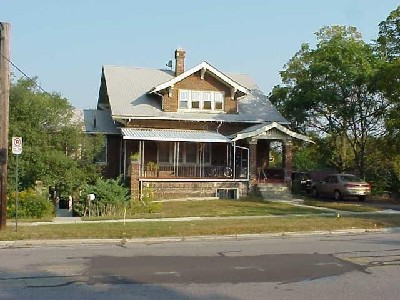 1675-1677 Broadway Ave in Ann Arbor, MI - Building Photo - Building Photo