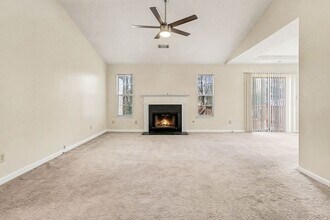 7134 Hazelwood Dr in Jonesboro, GA - Building Photo - Building Photo