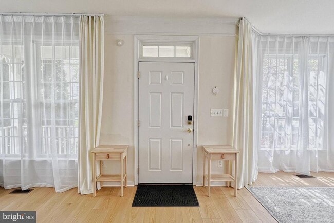 40440 Milford Dr in Broadlands, VA - Building Photo - Building Photo