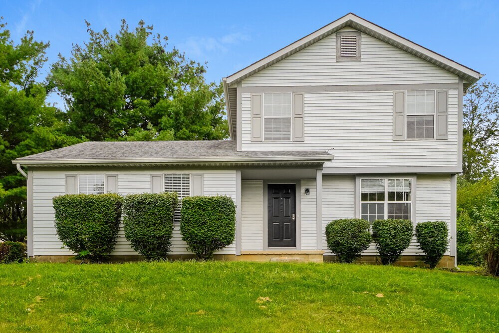 450 Meadows Blvd in Pickerington, OH - Building Photo