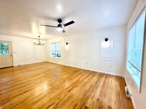 21 Loughberry Rd S in Saratoga Springs, NY - Building Photo - Building Photo