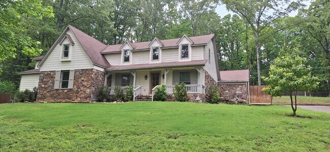 9356 Rocky Woods Dr in Cordova, TN - Building Photo - Building Photo