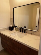 4460 NW 102nd Pl in Doral, FL - Building Photo - Building Photo