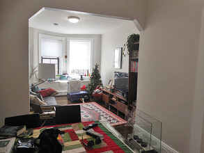 120 Willow St, Unit 2T in Cambridge, MA - Building Photo - Building Photo