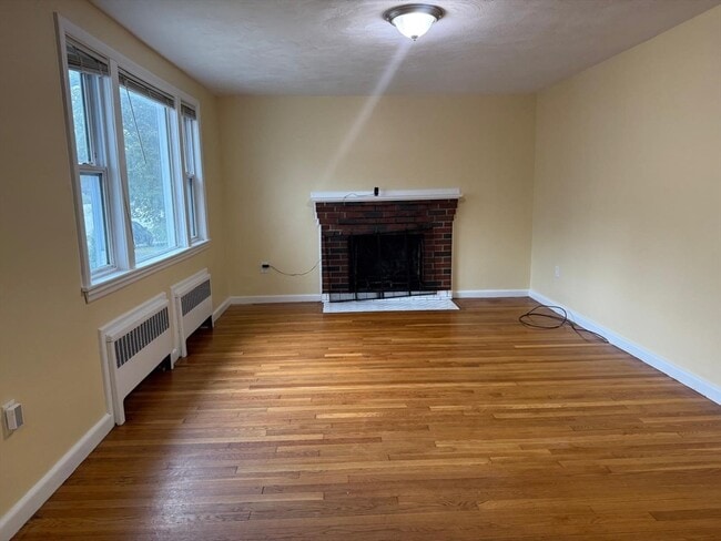 39 Alpena Ave in Dedham, MA - Building Photo - Building Photo