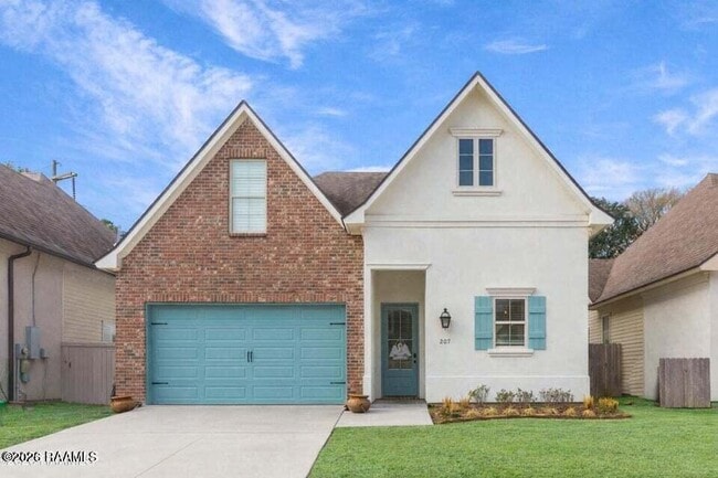 property at 207 Summerland Key Ln