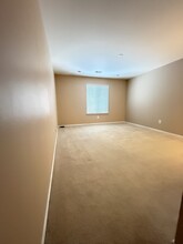 31576 Orchard Crk, Unit 51 in Farmington Hills, MI - Foto de edificio - Building Photo