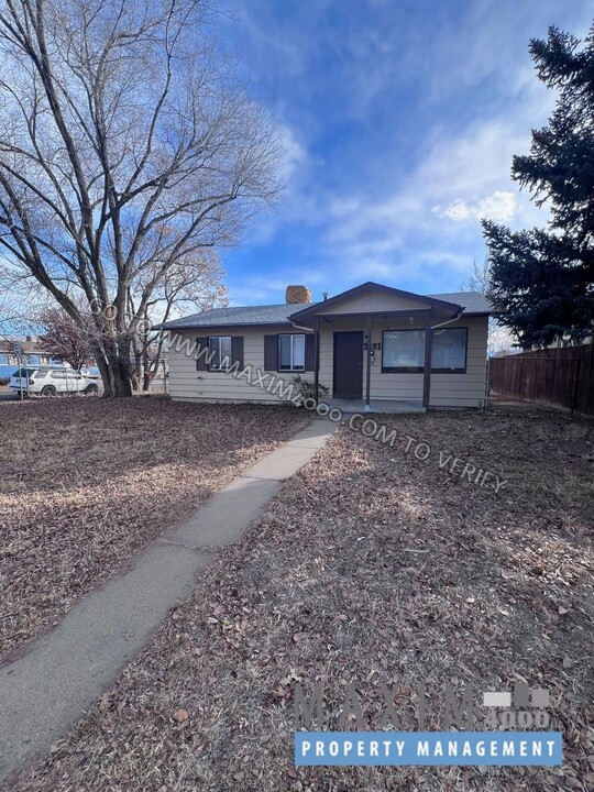 2151 Bookcliff Ave in Grand Junction, CO - Building Photo