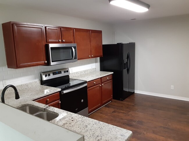 315 Counter Point Dr in Harvest, AL - Building Photo - Building Photo