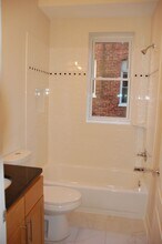 1319 Park Rd NW in Washington, DC - Building Photo - Building Photo