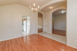 13735 Branford Greens Dr in Houston, TX - Building Photo - Building Photo