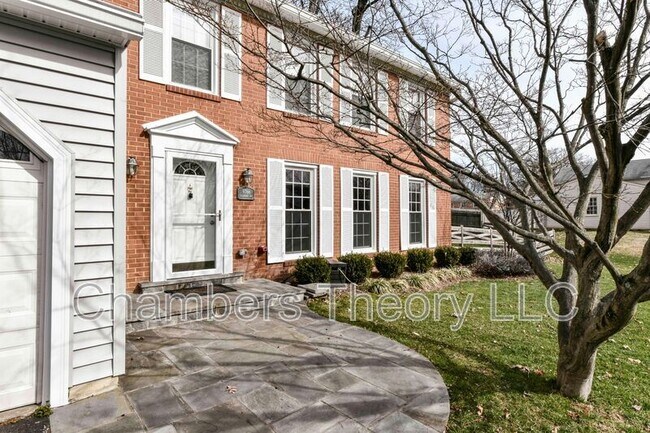 9766 Oleander Ave in Vienna, VA - Building Photo - Building Photo
