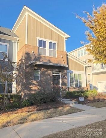 1604 Pat Garrett St in Charlotte, NC - Building Photo