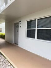 148 Normandy Ln in Delray Beach, FL - Building Photo - Building Photo