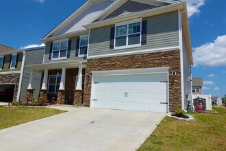 100 Preservation Dr in Greer, SC - Building Photo - Building Photo