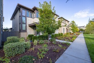 3500 Forney Wy in Sacramento, CA - Building Photo - Building Photo