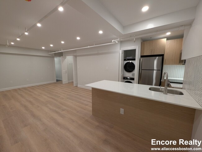 property at 2 Joy St