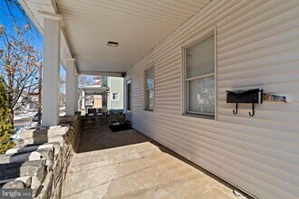 233 Melrose Ave in Lansdowne, PA - Building Photo - Building Photo