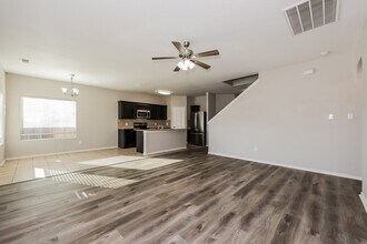 1720 Kings Glen Ln in Fort Worth, TX - Building Photo - Building Photo