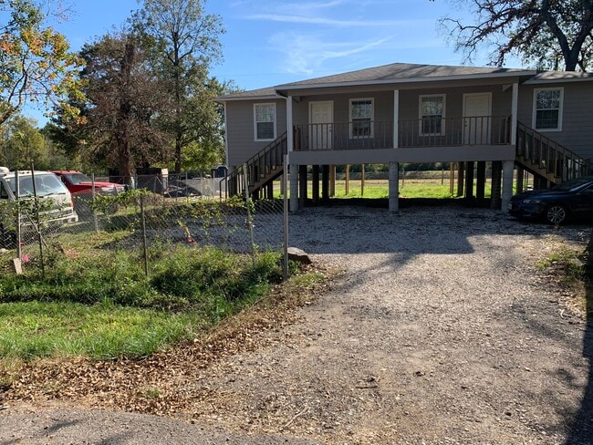 1420 Green Shadow Dr, Unit B in Houston, TX - Building Photo - Building Photo